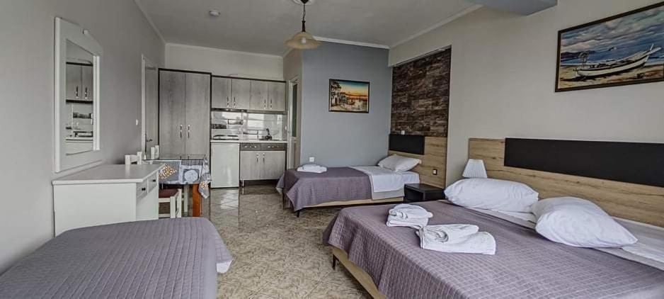 Hotel Klironomi Sarandë Buitenkant foto