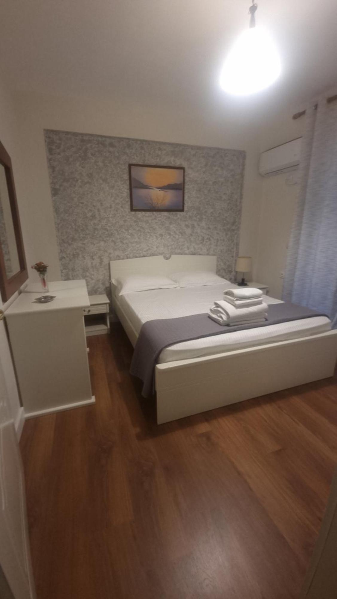 Hotel Klironomi Sarandë Buitenkant foto
