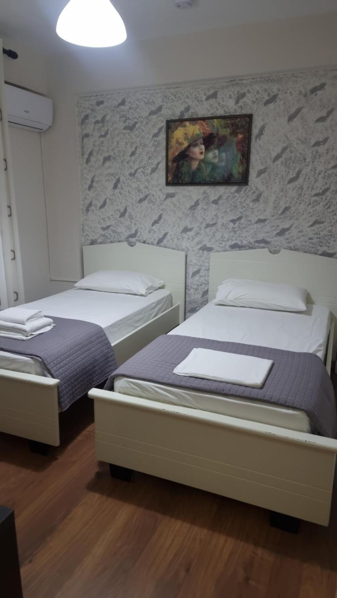 Hotel Klironomi Sarandë Buitenkant foto