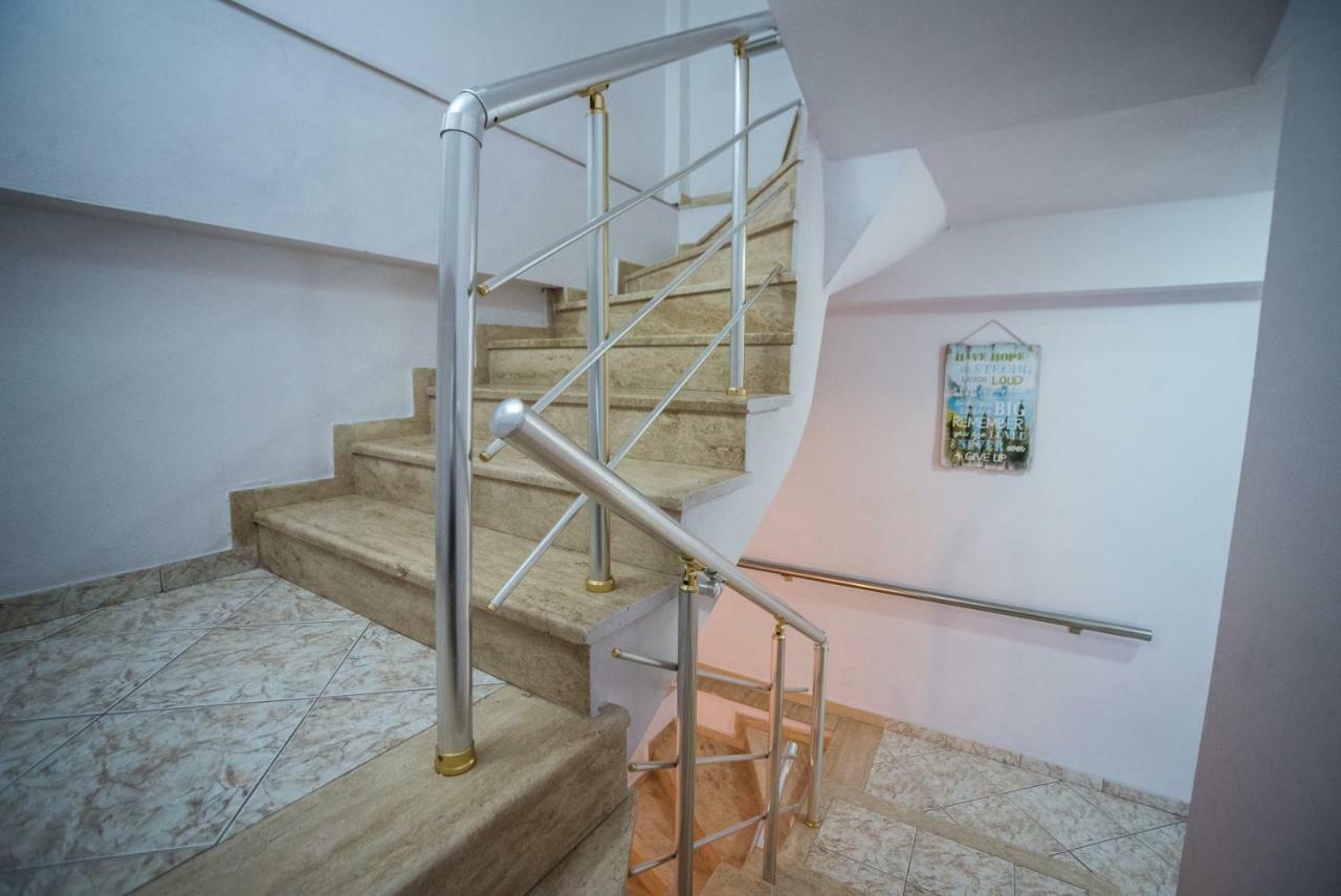 Hotel Klironomi Sarandë Buitenkant foto